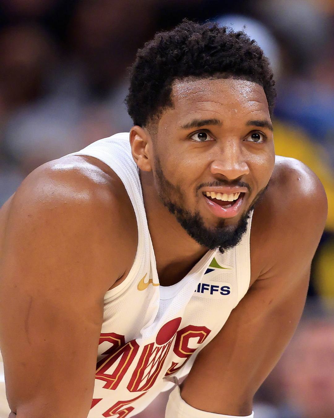 Ary：我不认为交易截止日前米切尔会被交易。消息人士称，骑士管理层已经向几位队内