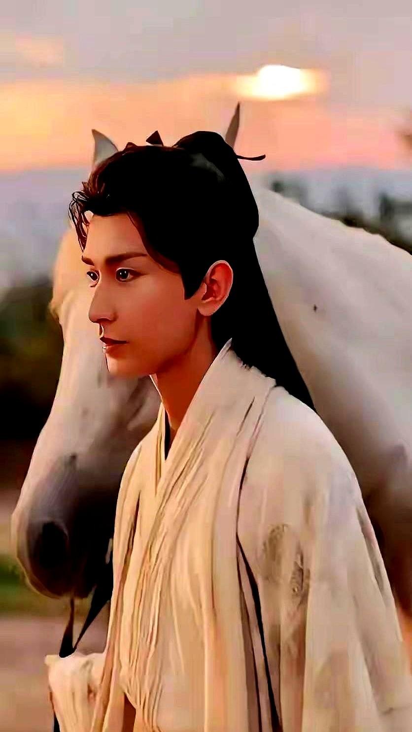 MCN双量进阶计划：成毅与《莲花楼》的幕后故事

成毅三次拒演，不是耍大牌，是他