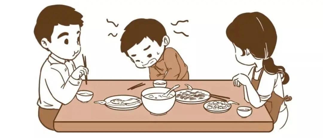 #健康真探社#【这4种省钱习惯，越省越致癌】由于以前物质条件的不佳，许多老人养成