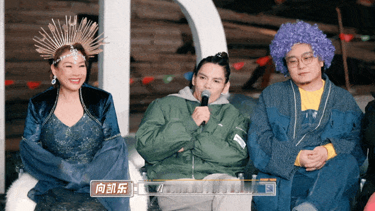 #向佐曾为暗恋女孩减肥一百斤# #郭碧婷知道不会生气吧# 惊呆了！原来向佐竟为暗