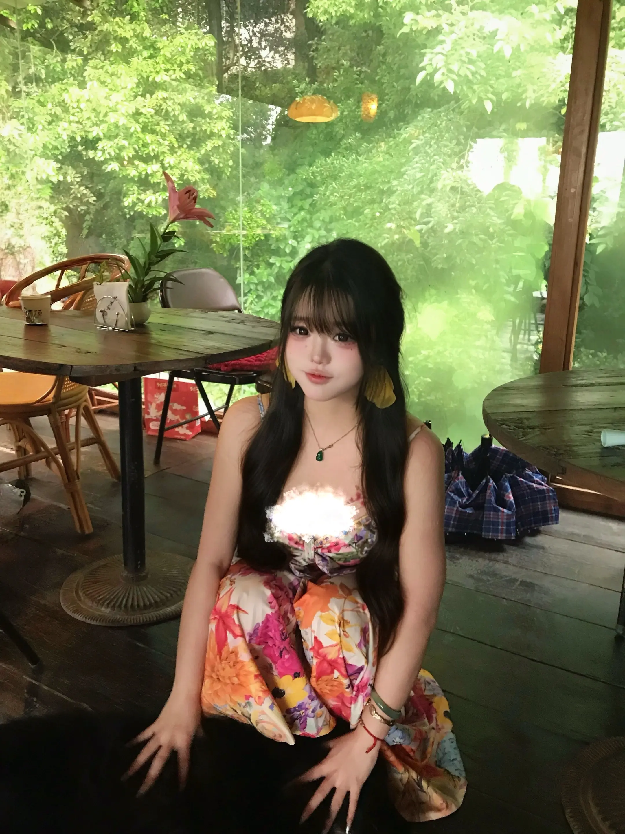 把我的心搞的一团糟 还在那萌萌的笑。