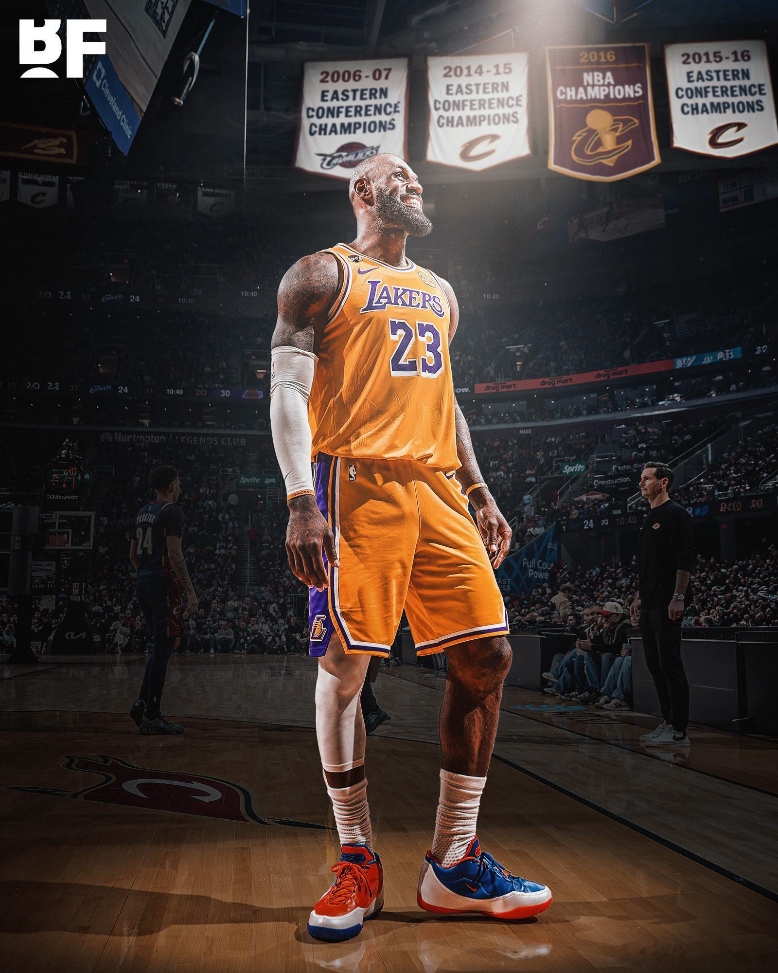 詹姆斯 勒布朗詹姆斯被问及是否在克利夫兰打完了最后一场比赛时说：“……我只想好好