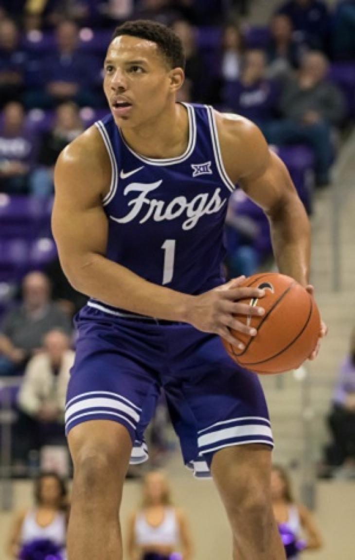 当初魔术队用四个首轮换来灰熊队的贝恩，都说魔术队是有点晕了。但是魔术队117-1