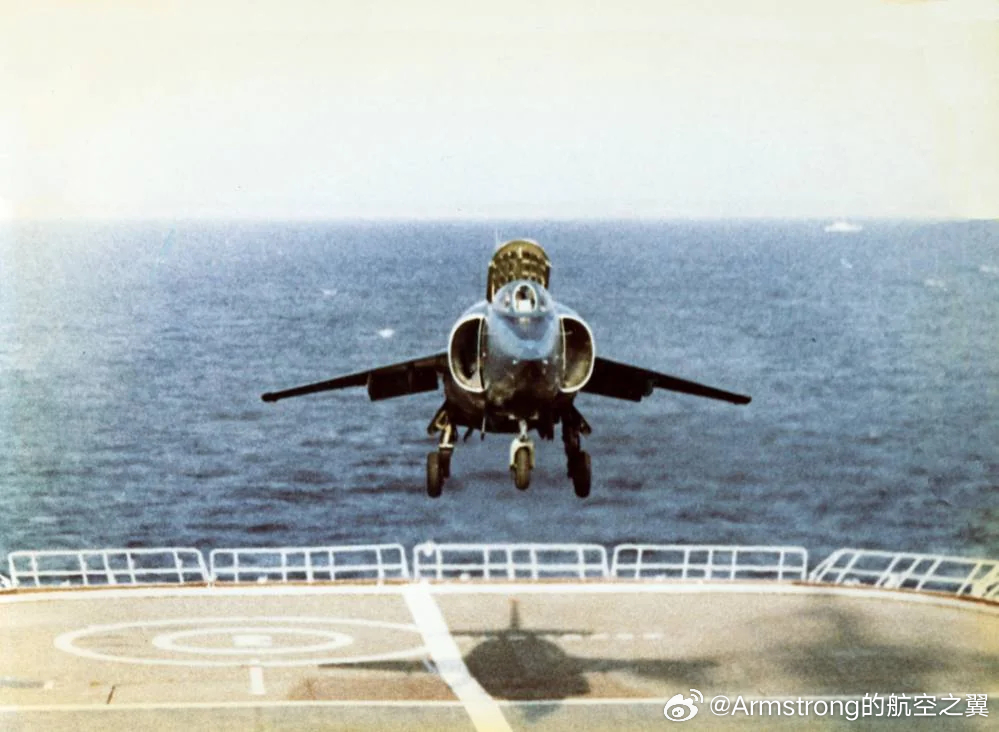 全球武器装备盘点 1972年11月18日，第二架雅克-36M垂直起降舰载战斗机原