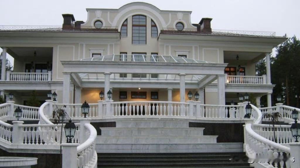 俄方栽赃，CIA发现普京官邸遇袭秘密

莫斯科最近指控乌克兰，出动约 91 架无