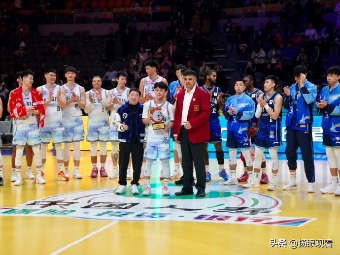 CBA本赛季的封神瞬间太燃了🔥
 
真的每一幕都看得我鸡皮疙瘩掉一地！篮球的魅