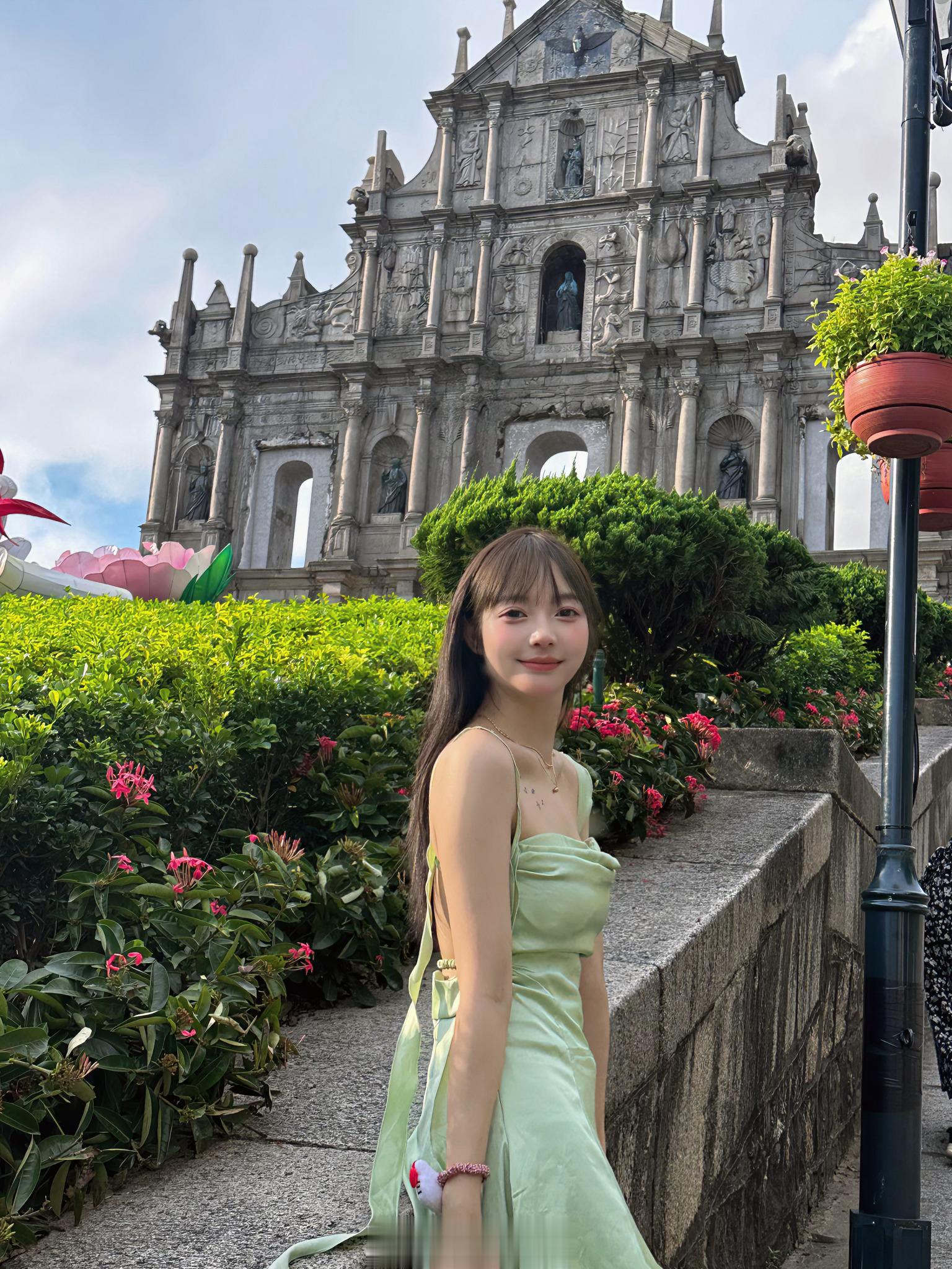 拍下幸福瞬间 这样 我也站在幸福里  ​​​