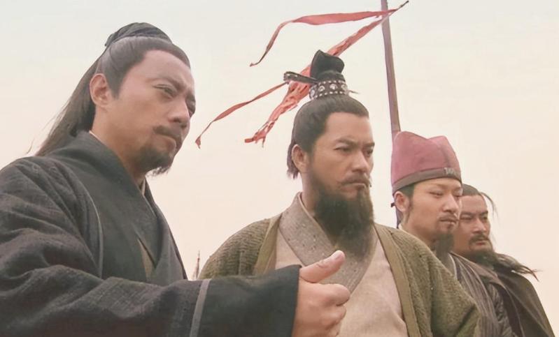 宋江喝下毒酒时才明白：真正要他命的，不是高俅，不是皇帝，而是那个被他用60个梁山