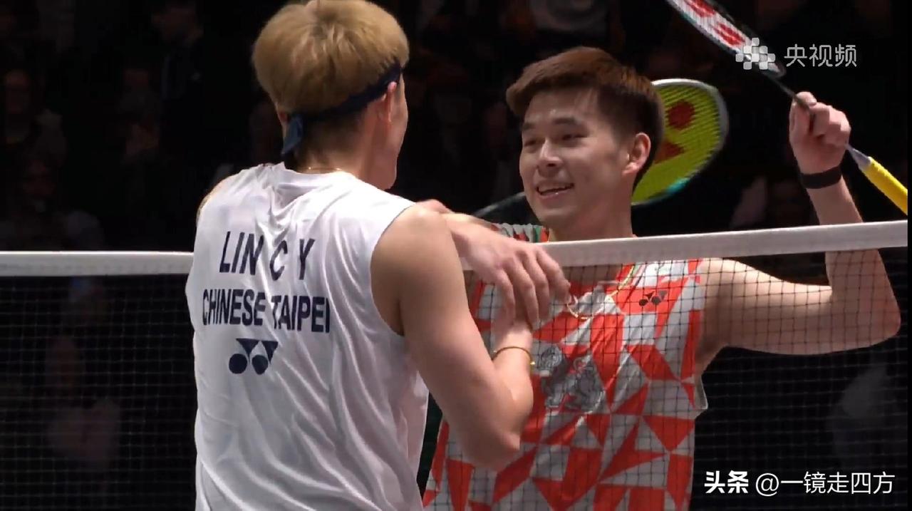全英羽毛球公开赛率先开始的一场男单半决赛上演了惊心动魄的三局激战，连续淘汰世界排