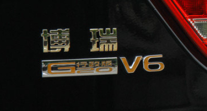 吉利出跑车、迪王出敞篷跑车、吉利出V6这几件事听着也不是啥新鲜事，反而挺复古的。