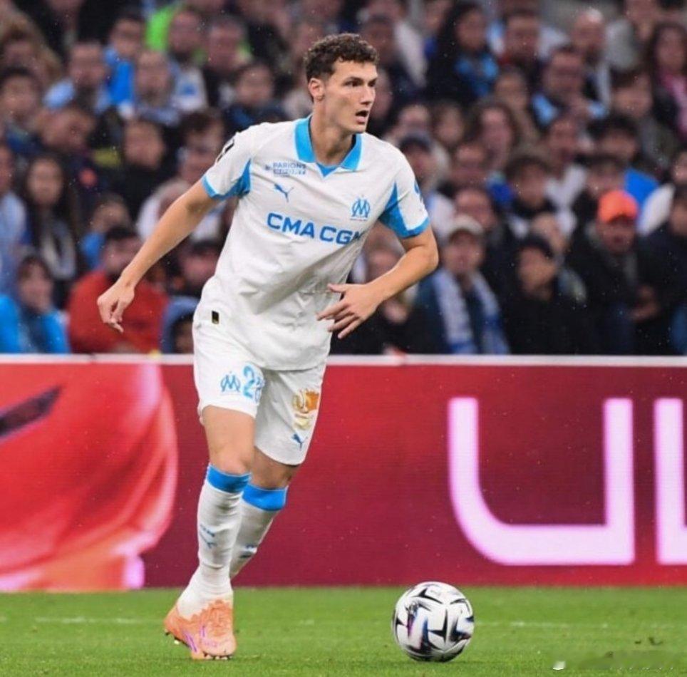 科拉迪：马赛会买断帕瓦尔，除非贝纳蒂亚-德泽尔比组合离任，国际米兰依然确信能拿到