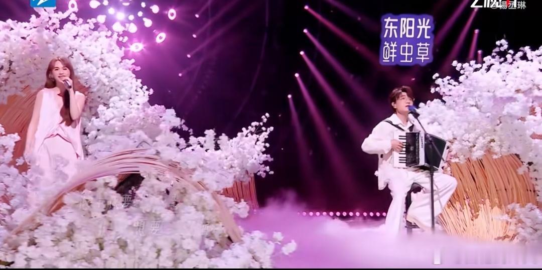 杨丞琳上音综被cue李荣浩杨丞琳上音综被cue李荣浩，杨丞琳在娱乐节目中被王铮亮