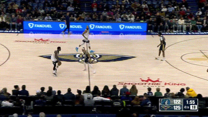 森林狼超级巨星爱德华兹真是投疯了！在今天森林狼客场挑战鹈鹕的比赛中，当时比赛进行