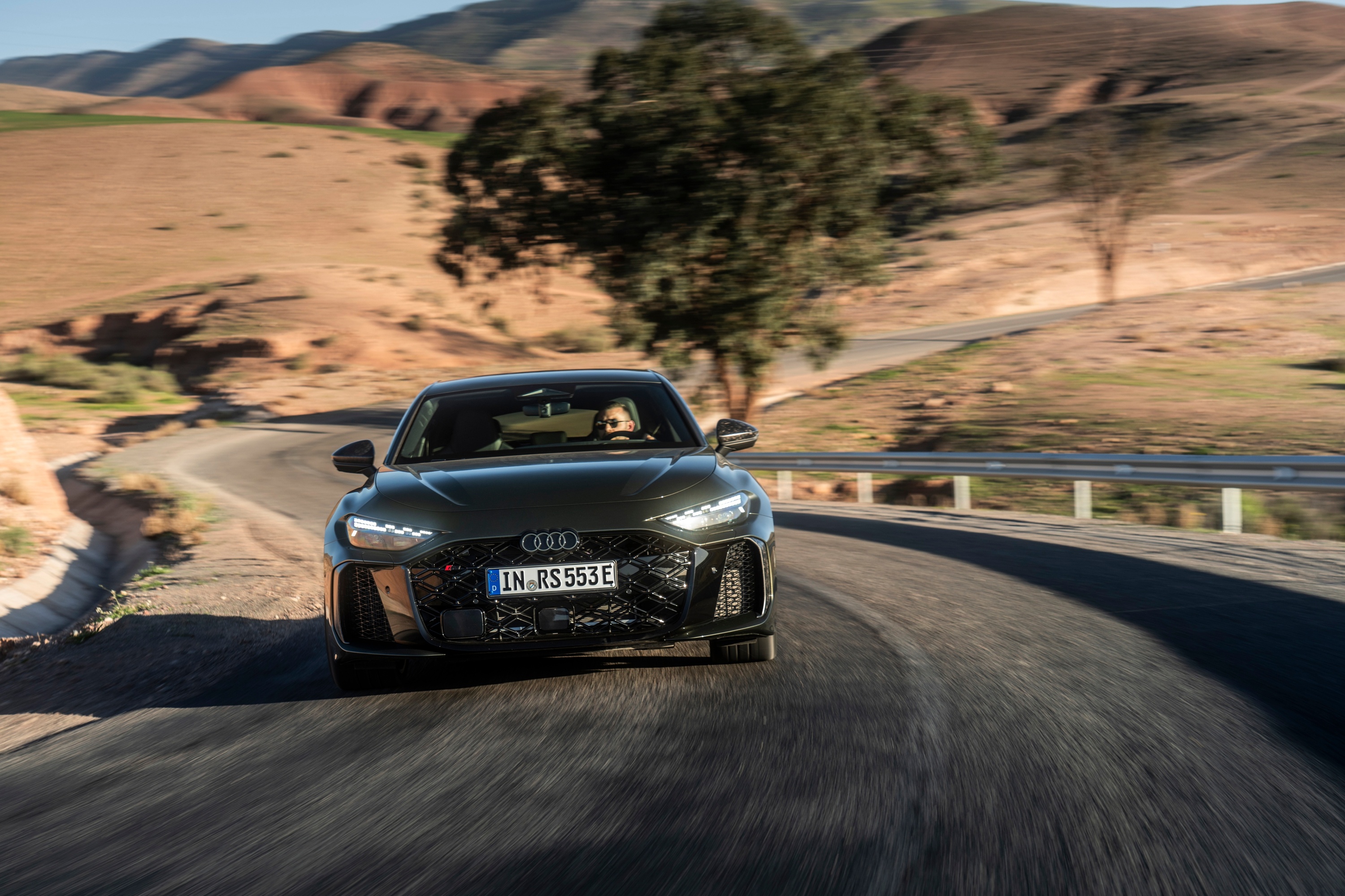 奥迪官方摄影精选，全新RS5 x 摩洛哥 📸 Audi奥迪性能车汽车视觉