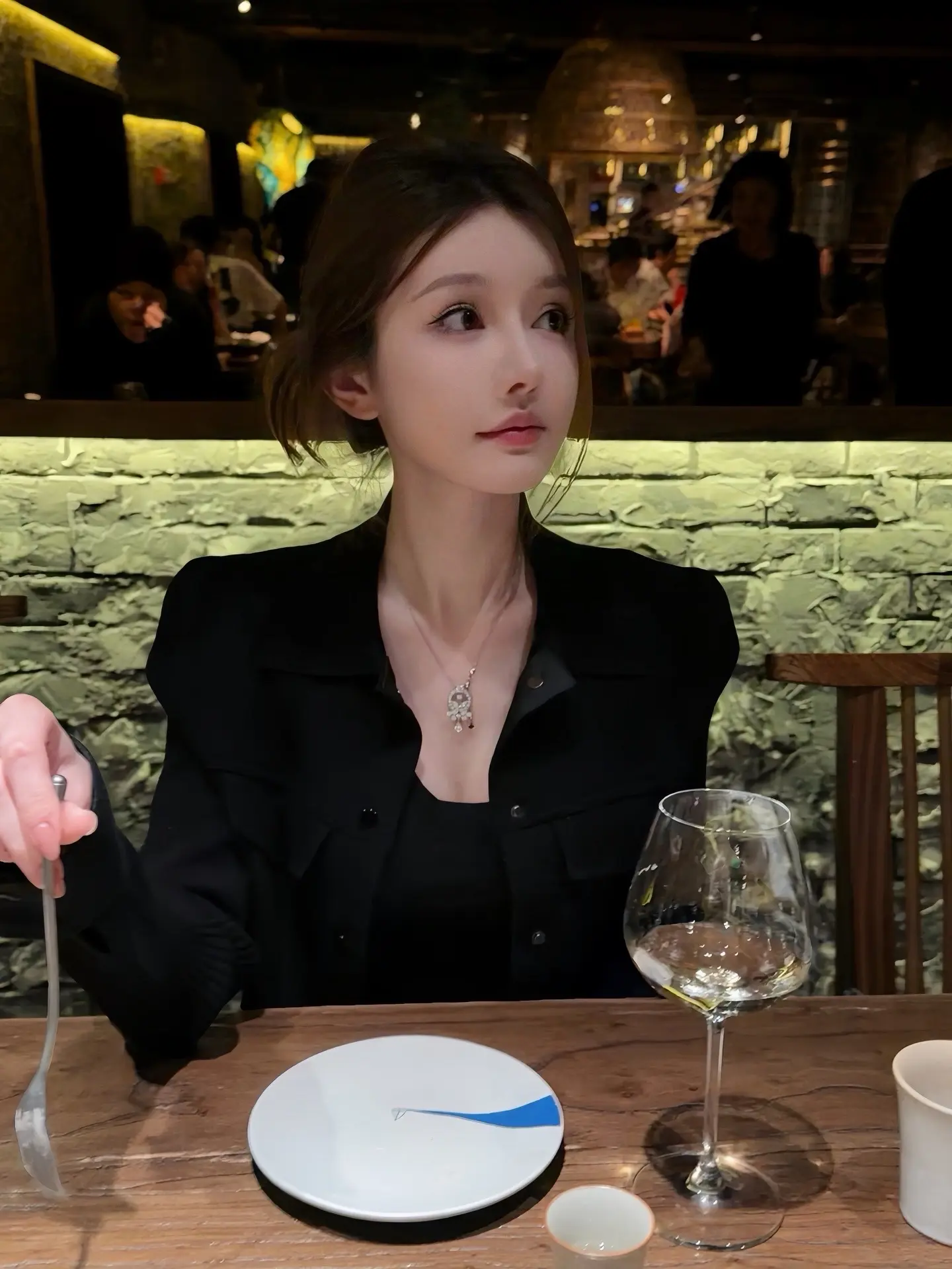 年少时的朋友 是彼此鲜活青春的见证者