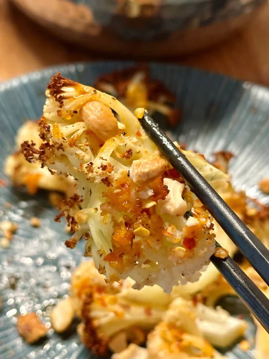 18号酒馆蜂蜜黄油烤花菜🍯好吃到停不下来😋