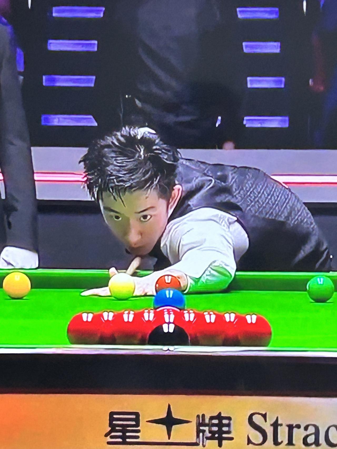 吴宜泽再次创造历史：17:16战胜马克·艾伦，挺进斯诺克世锦赛决赛！

祝贺吴宜