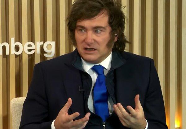 2026年1月22日，在瑞士达沃斯，阿根廷总统米莱把中国推上了他演讲稿的“显眼位