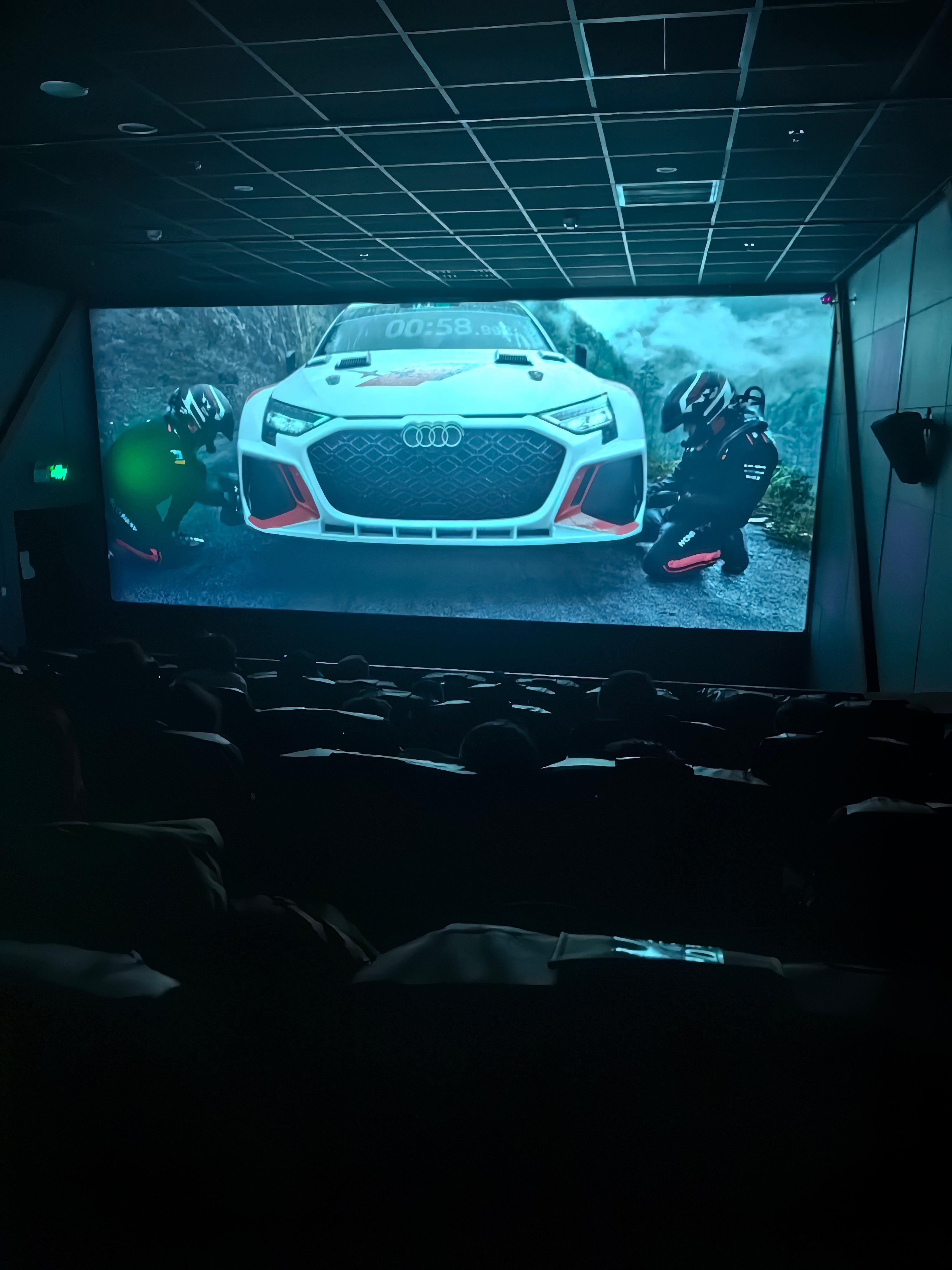 《飞驰人生3》，值得大家看！真的很燃爆全场！！👍👍👍🧧🐎电影推荐飞驰人