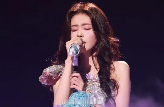 歌手的门槛现在都这么低了吗？ ​​​