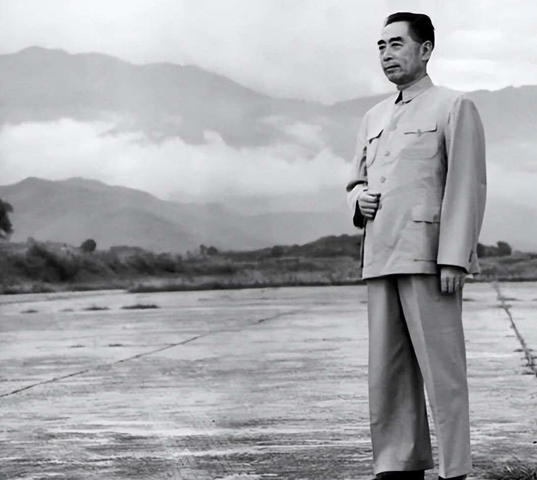 【1947年解放军俘虏一国军高官，交代情报后，周总理大赞：你立大功了】
从俘虏一