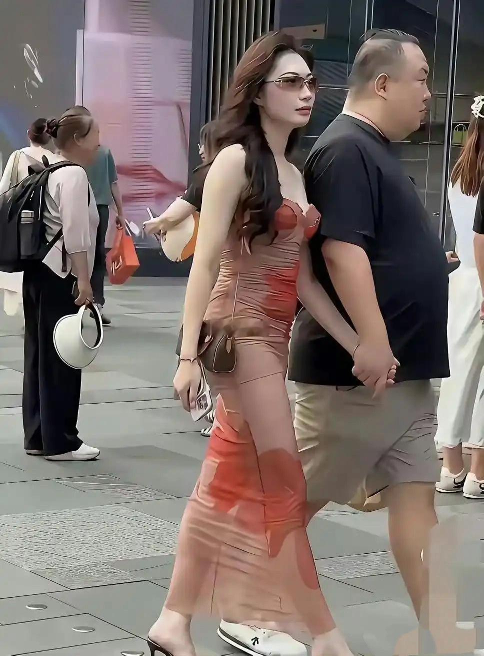 为什么胖的男生女朋友都挺漂亮的 