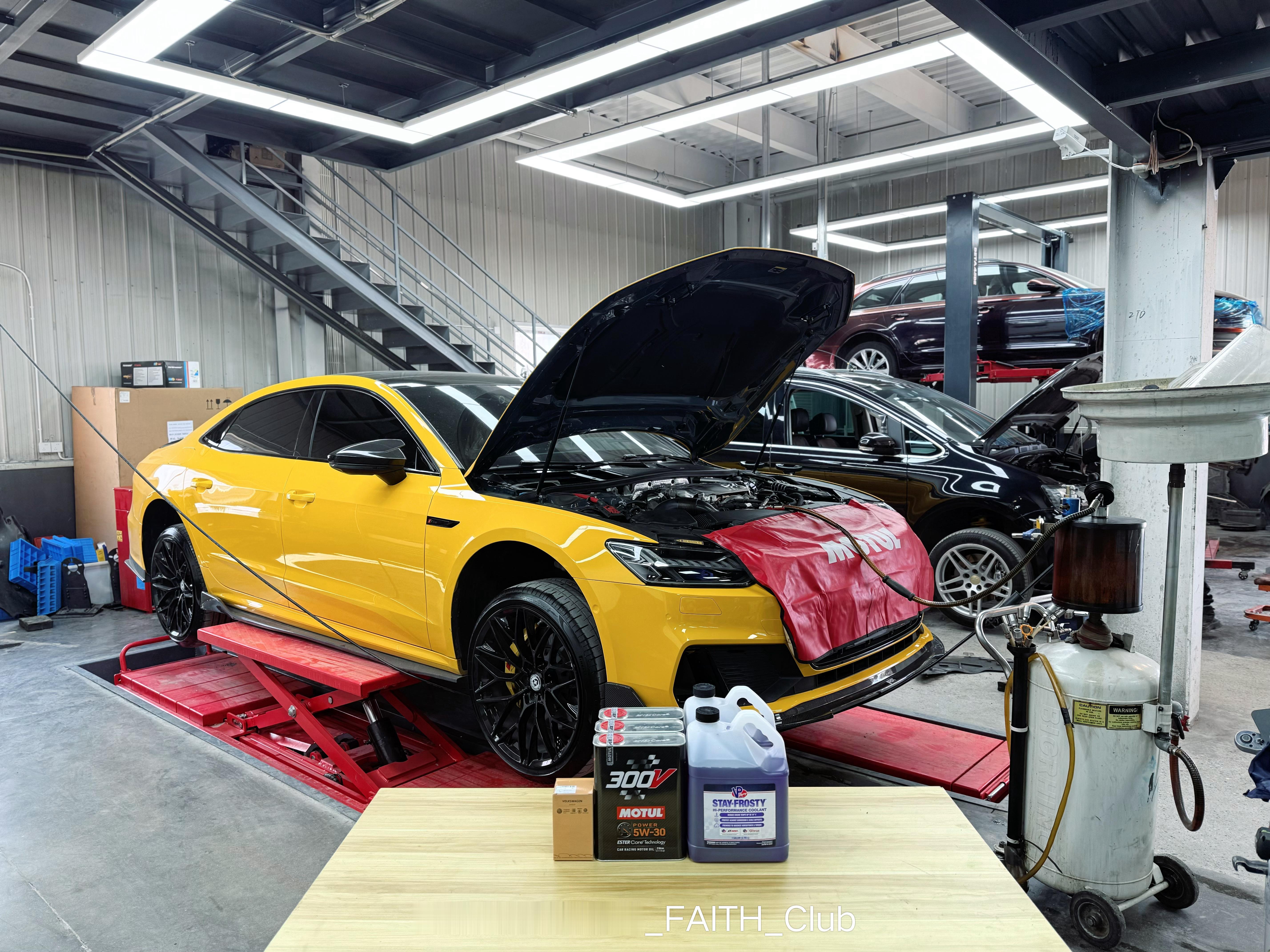 奥迪A7L养护：🇫🇷Motul 300V机油，🇺🇸VP高性能冷却液，良好