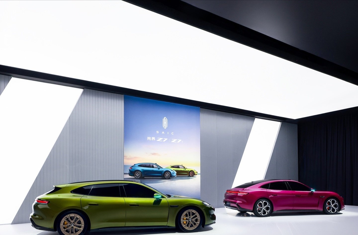 【鸿蒙智行尚界 Z7 / Z7T 新车服务权益公布，含不限次全场景道路救援、终身