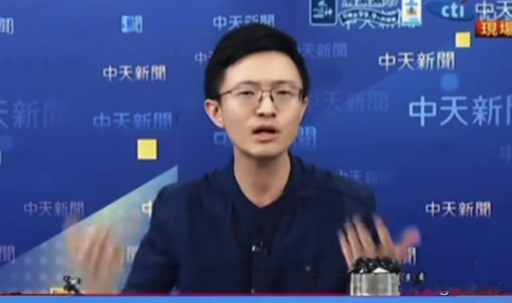 矢板明夫被打，侯汉廷的言论让主持人急忙撇清关系。

近日，矢板明夫在台湾无端被一