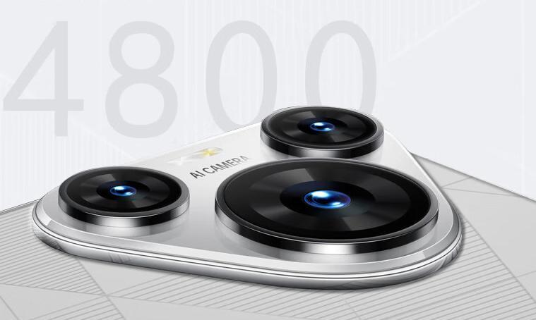 别谈参数！它专攻这群人的刚需

HUMEAI手机压根就不是为参数党准备的，受众精