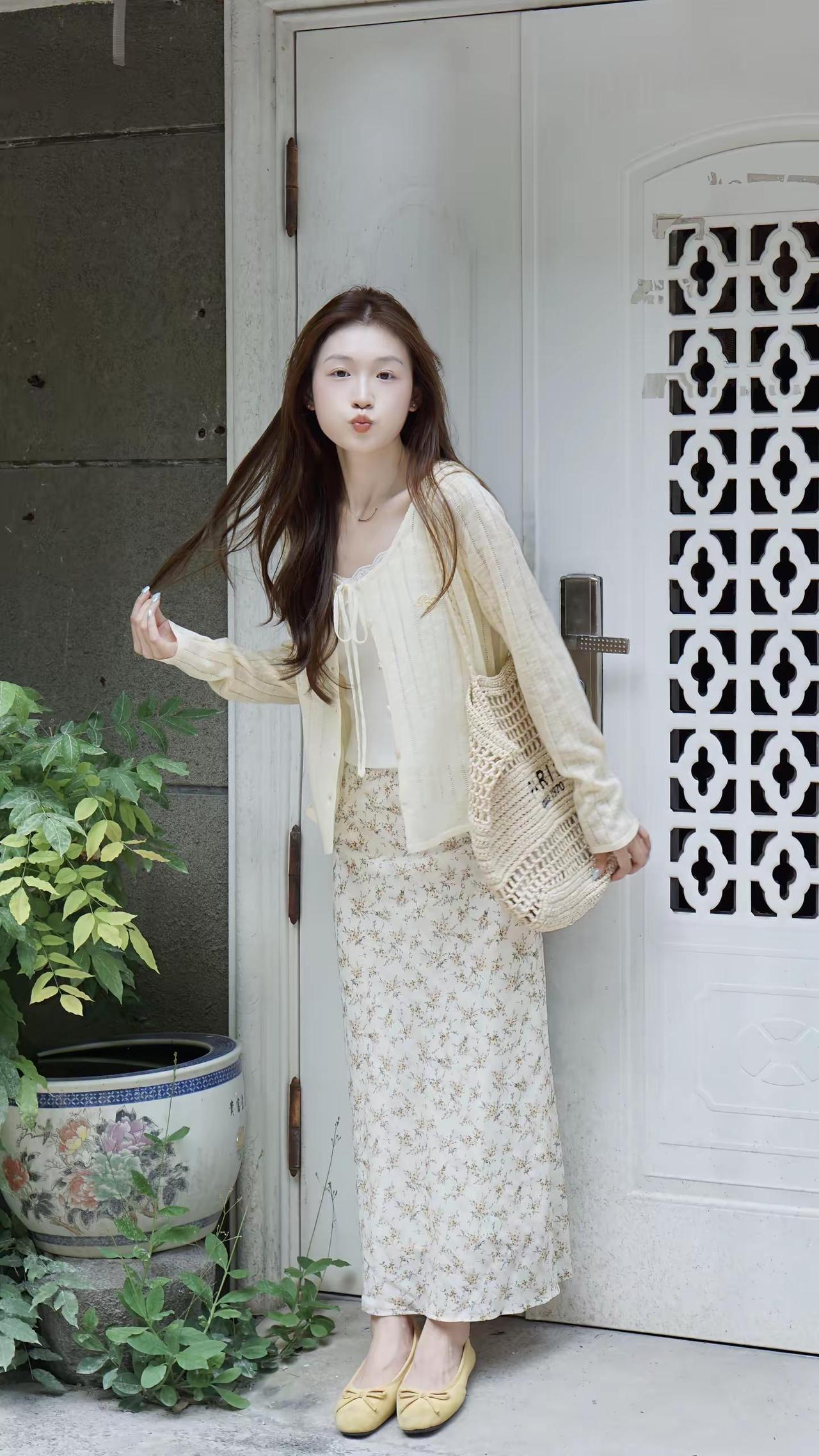 心情是明亮的黄色.ᐟ.ᐟ 𐙚‧₊˚💛✩ ₊˚温柔风穿搭 初秋穿搭 ootd