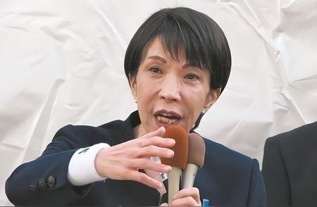 日本首相高市早苗在东京发表演讲！她表示：对于和中国进行对话持开放态度。她的话是说