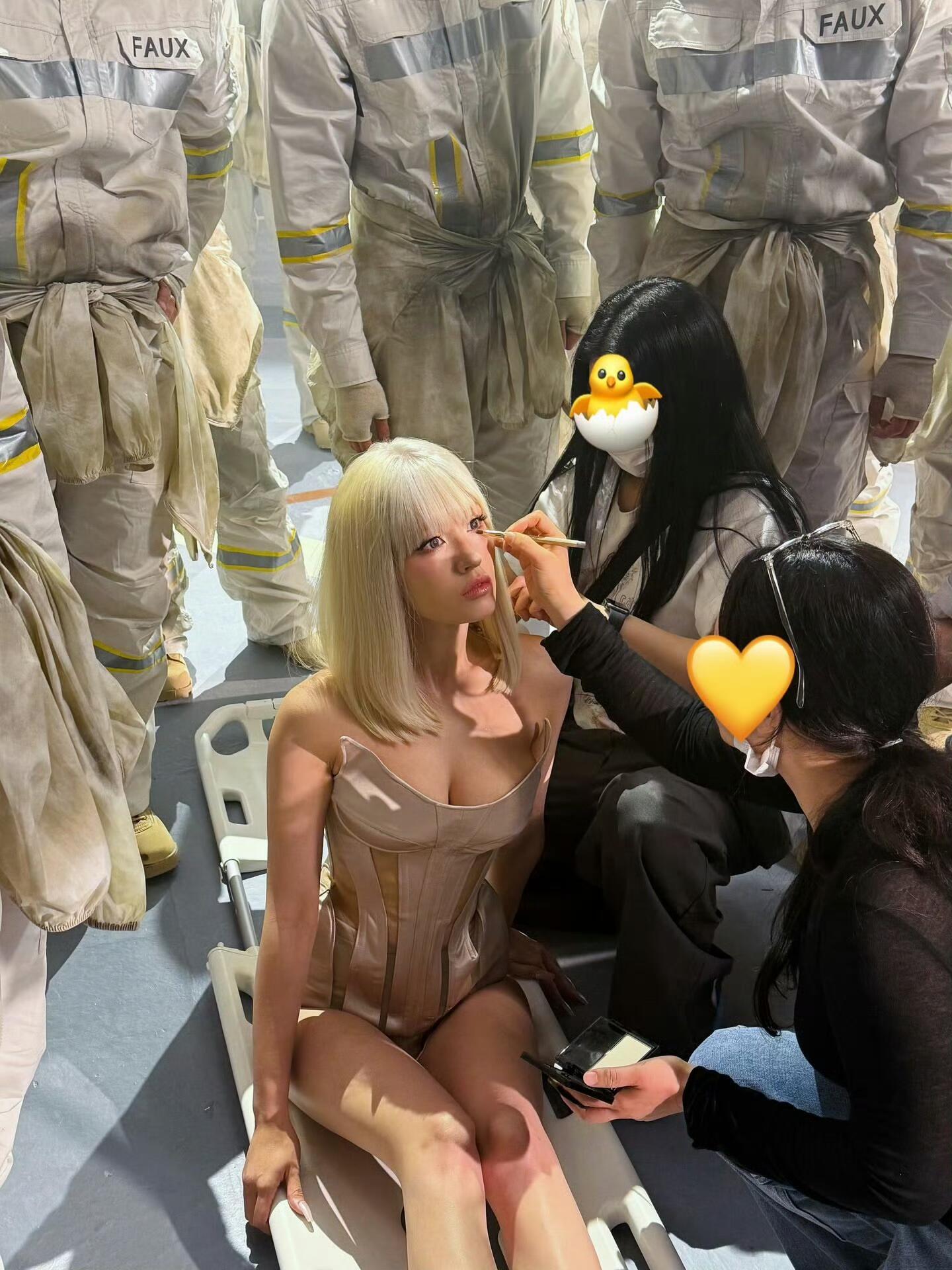 somi的身材我真的沉醉了