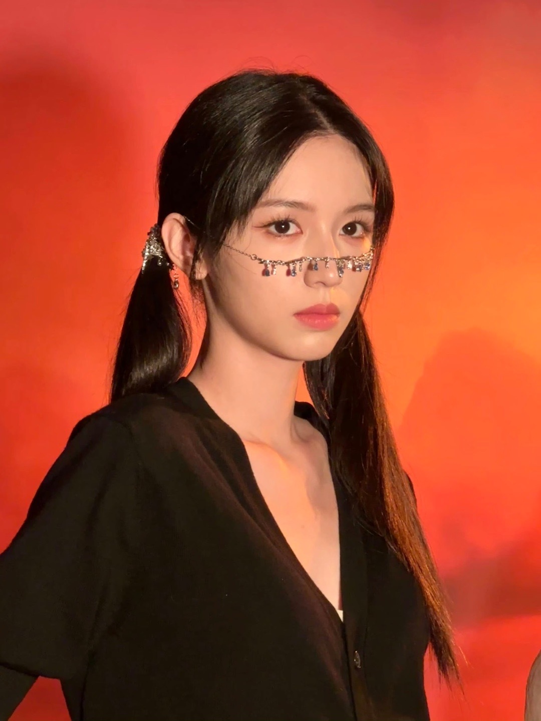 周也——冷脸的神 ​​​