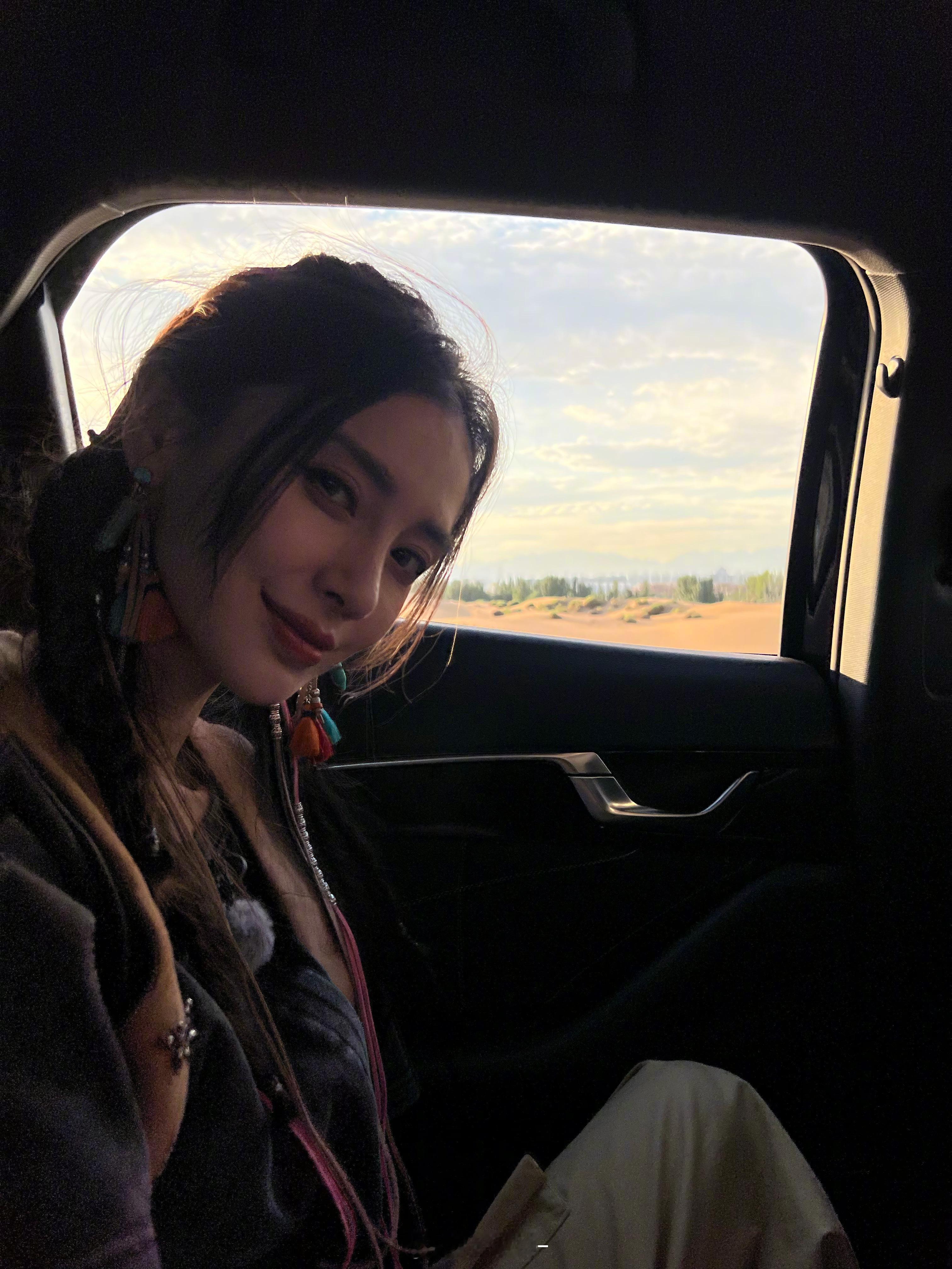 angelababy |杨颖 风格百变依旧亮眼 每一帧画面都尽显动人姿态​​​