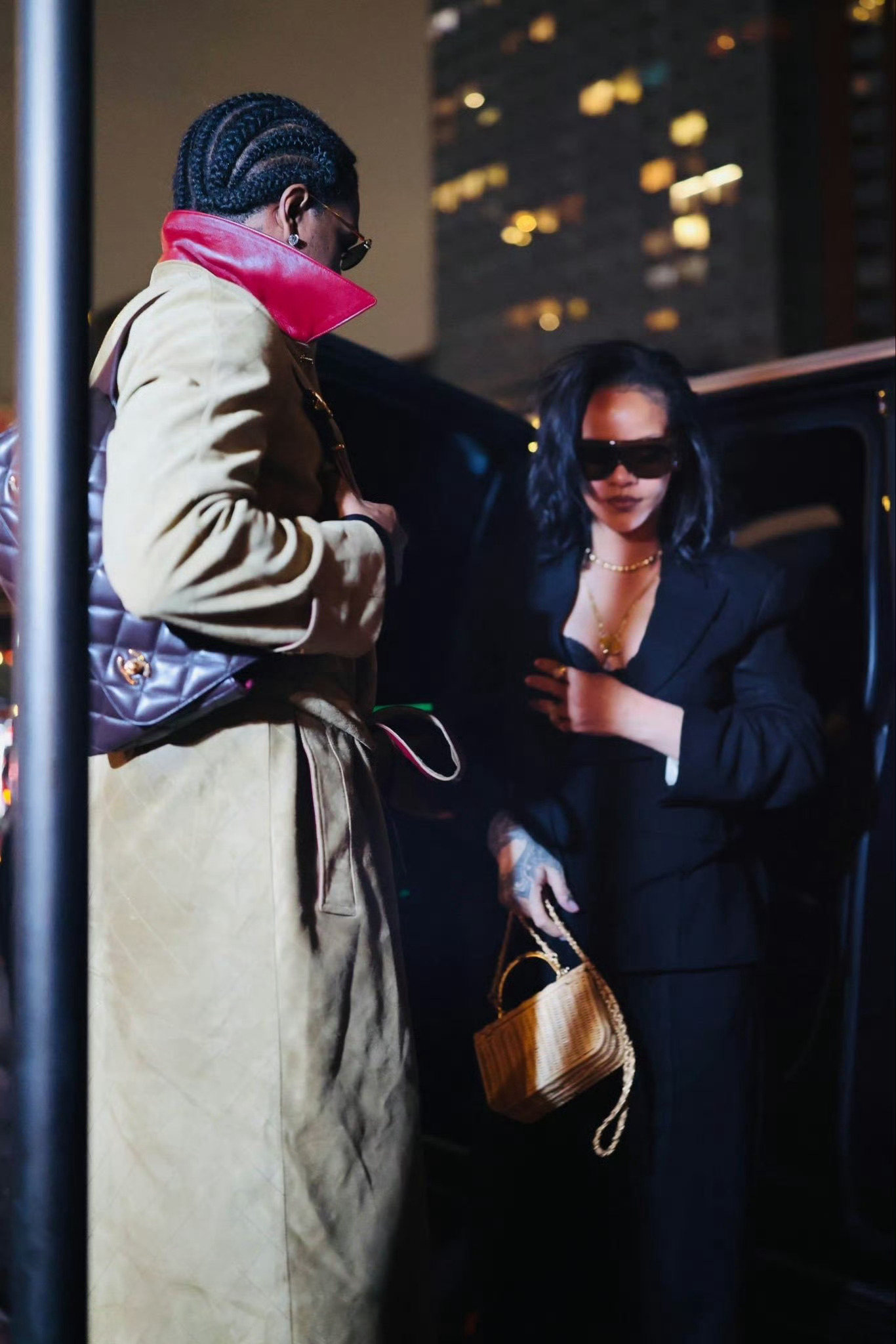 rihanna 日日Rihanna和A$AP Rocky 于母亲节当天外出街拍！