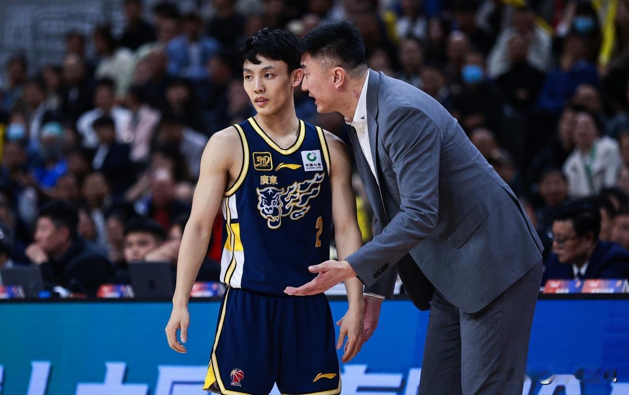 CBA官方与转播公司没谈拢，广东体育深补枪，广东篮球不愧是中国头牌！
据说CBA