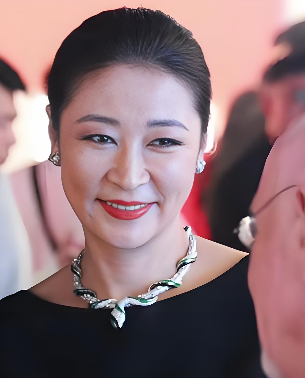 53岁的梁静，被两个青春期的儿子快逼疯了！可她最后用了一个办法，把自己从妈熬成了