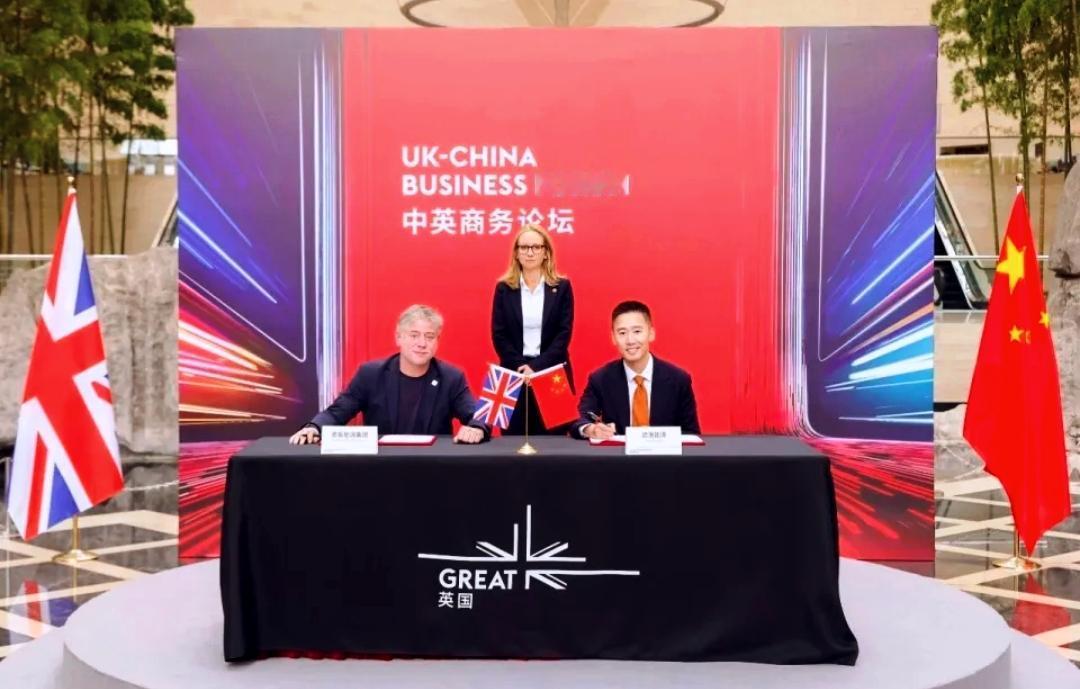 英国能源独角兽入华！专攻绿电市场，借政策东风抢滩布局
 
英国能源独角兽章鱼能源