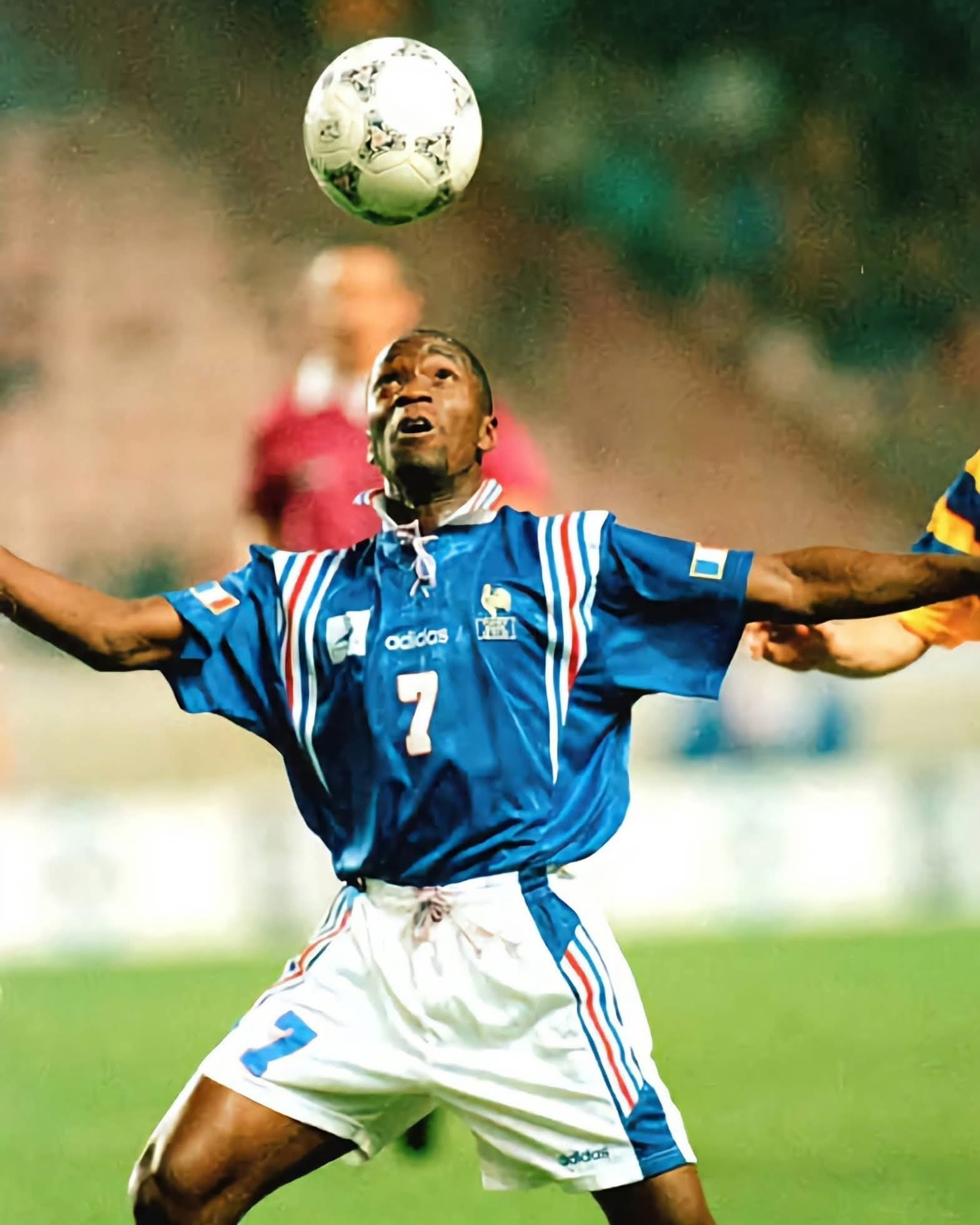 時年效力南特嘅馬基利尼（Claude Makélélé）代表法國參與96年歐洲國