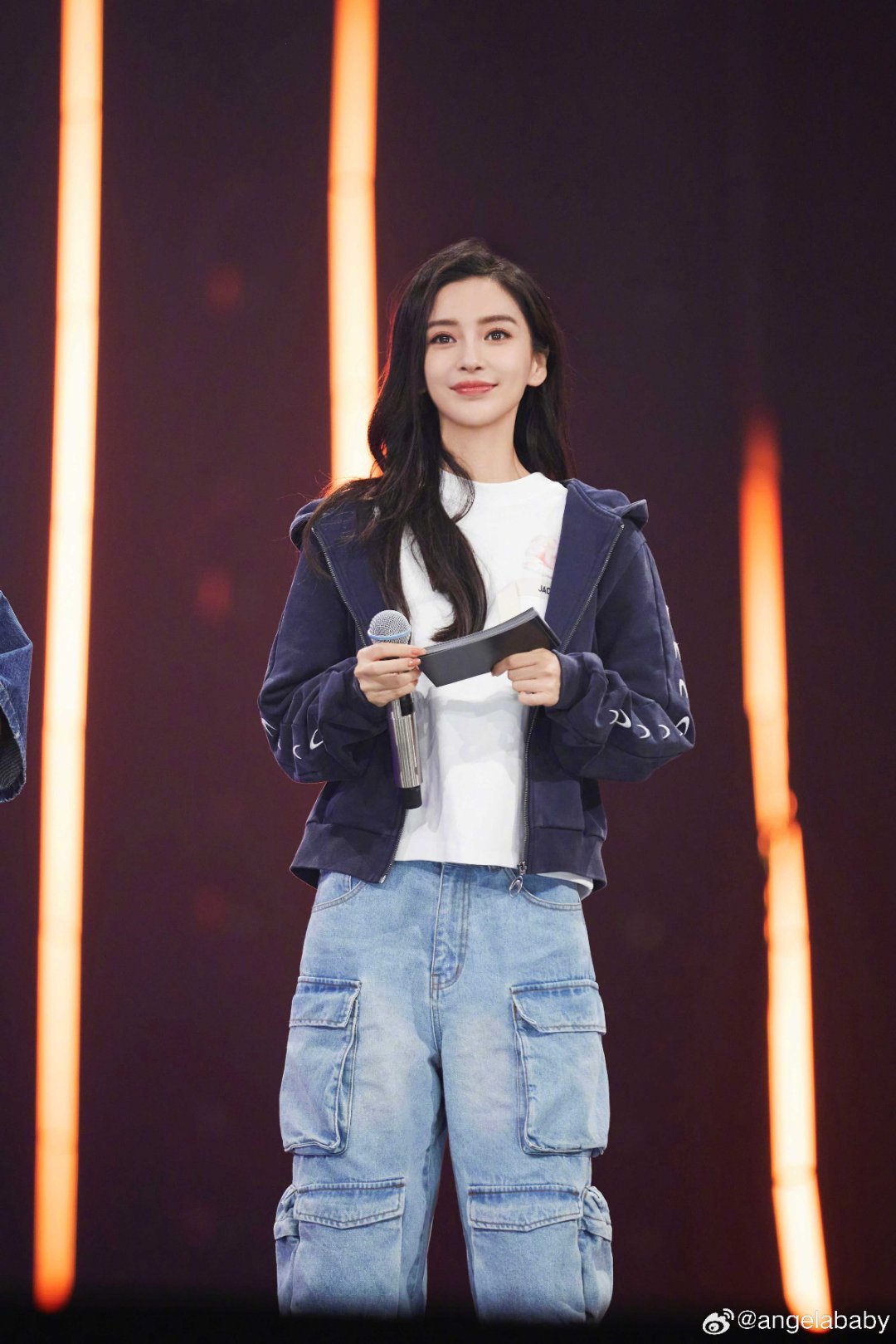 angelababy angelababy 梦终究会醒 但我对你的爱终究不会变