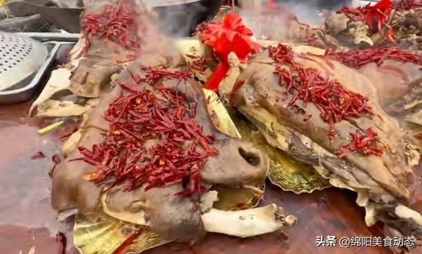 安徽亳州农村酒席的“牛头宴，烤全羊”简直是酒席中的王者！

1680一桌，堪称皖