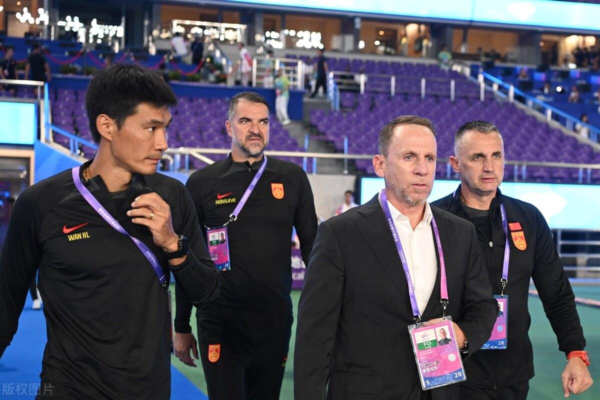 久尔杰维奇KO杨科维奇！[不看]老头不仅目标明确，誓要抢七，而且比“年幼”的杨科