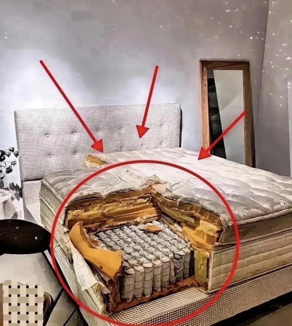 广西这对夫妻也是真虎，网购床垫睡着不舒服，怀疑被坑了，二话不说抄起刀子直接给开了
