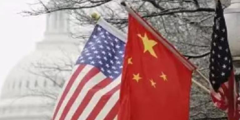 两年前，陈友麟在北京机场被带走时，谁都以为是个误会。

直到美国国务院突然通过美