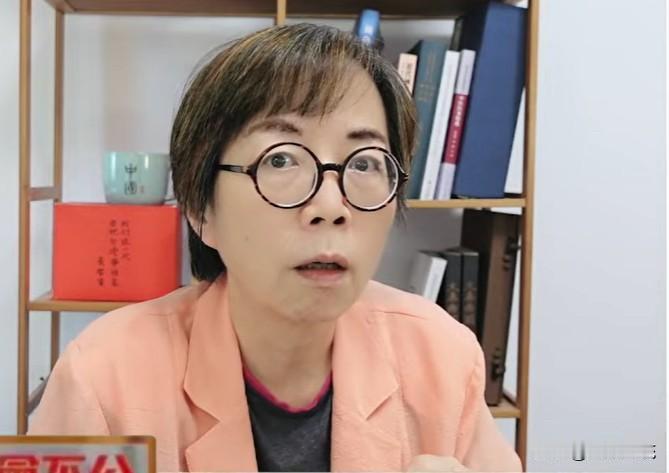 黄智贤为什么否认“称赞高市早苗”

媒体人黄智贤上周在节目中表示，“我对高市早苗