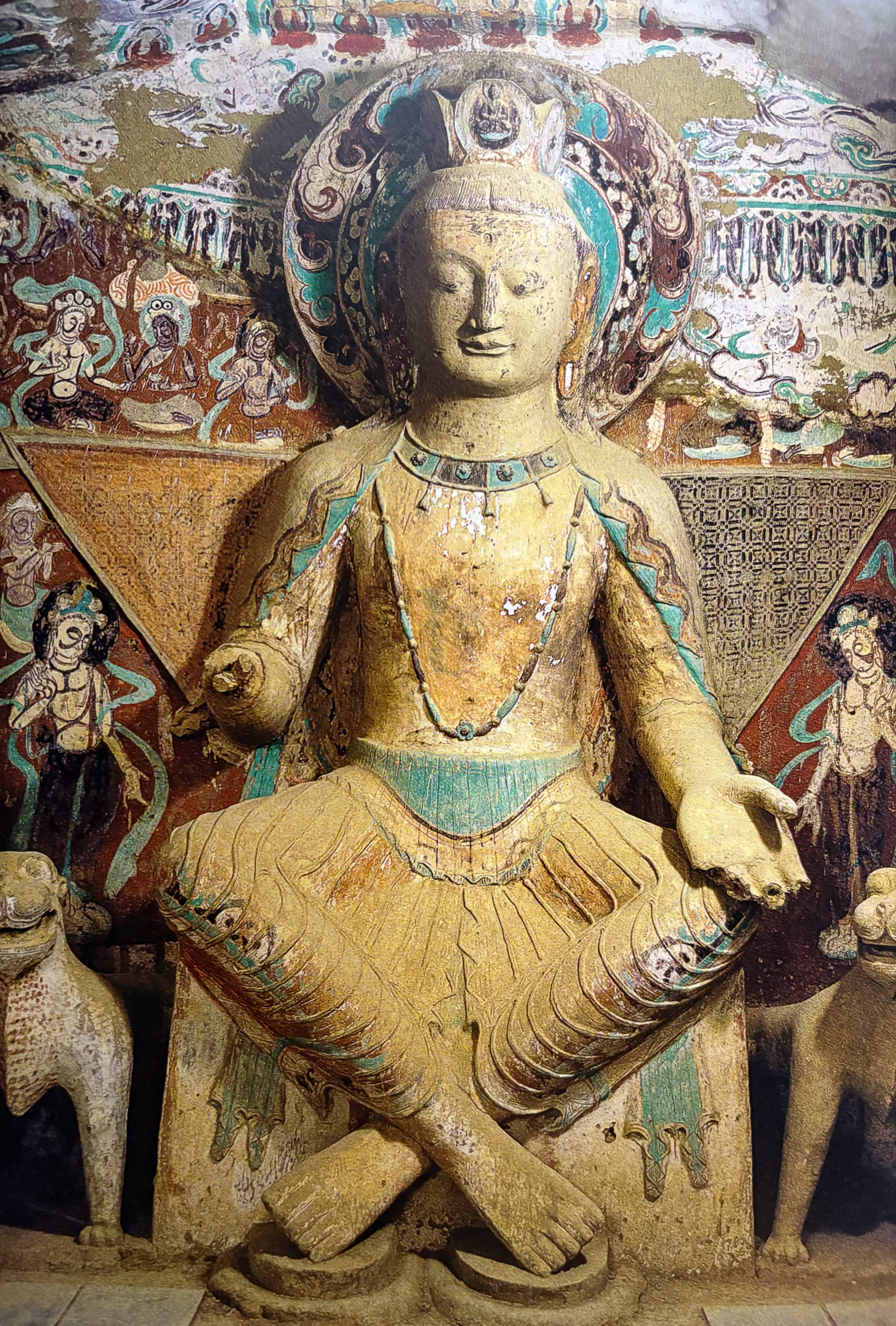 公元366年, 十六国时期的前秦建元二年, 一位叫“乐僔”的僧人在敦煌莫高窟坐禅