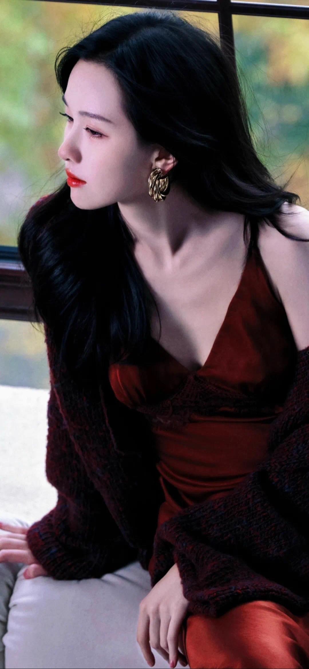 陈都灵