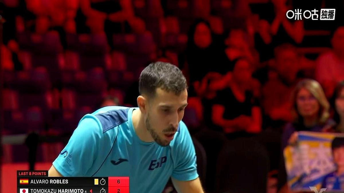 张本智和又赢了，但看过比赛的人都知道，这胜利拿得有多心惊肉跳。开局大比分领先，中