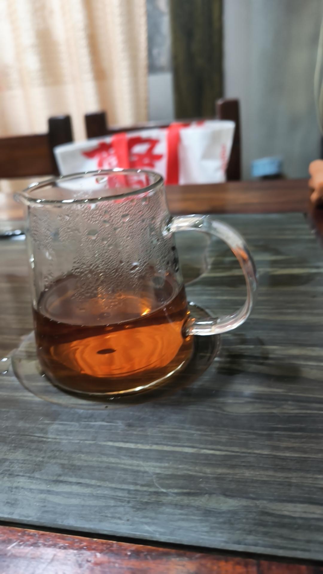 班主任疲惫的根源：缺失的班级自治管理体系
 
在中小学教育工作中，班主任是最辛苦
